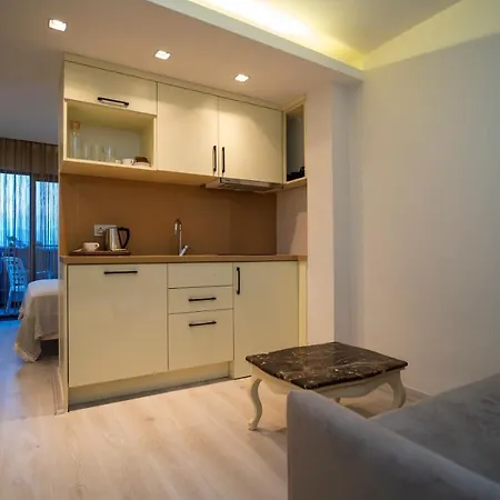 Rooms365 Otel *