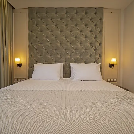 호텔 Rooms365 *