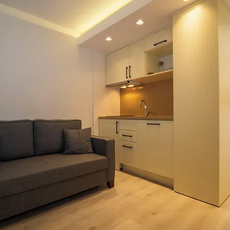 Hotell Rooms365 *