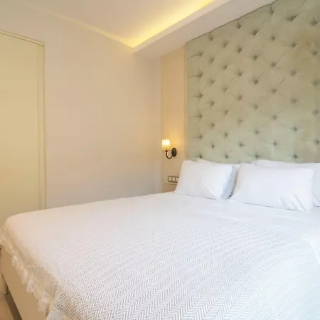 Rooms365 *