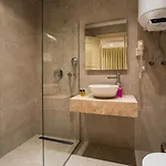 Rooms365 Hotel *